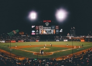 开云下载-山东队逆转湖人，利拉德点燃赛场，一场跨越想象的篮球对话