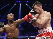 开云足球直播-赛道上的红色风暴，维斯塔潘刷新纪录，红牛力克梅赛德斯王朝