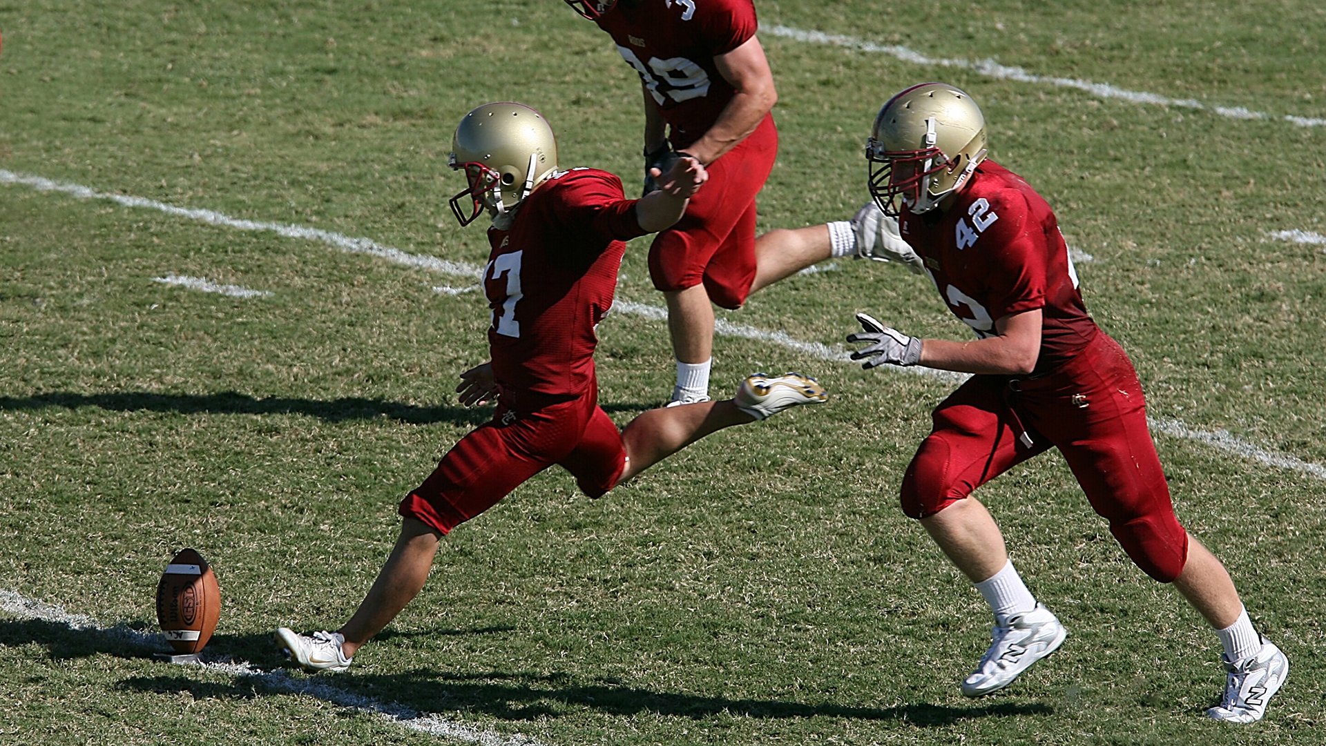 北欧双城记，克瓦拉茨赫利亚爆发之夜，瑞典血拼挪威的时尚革命