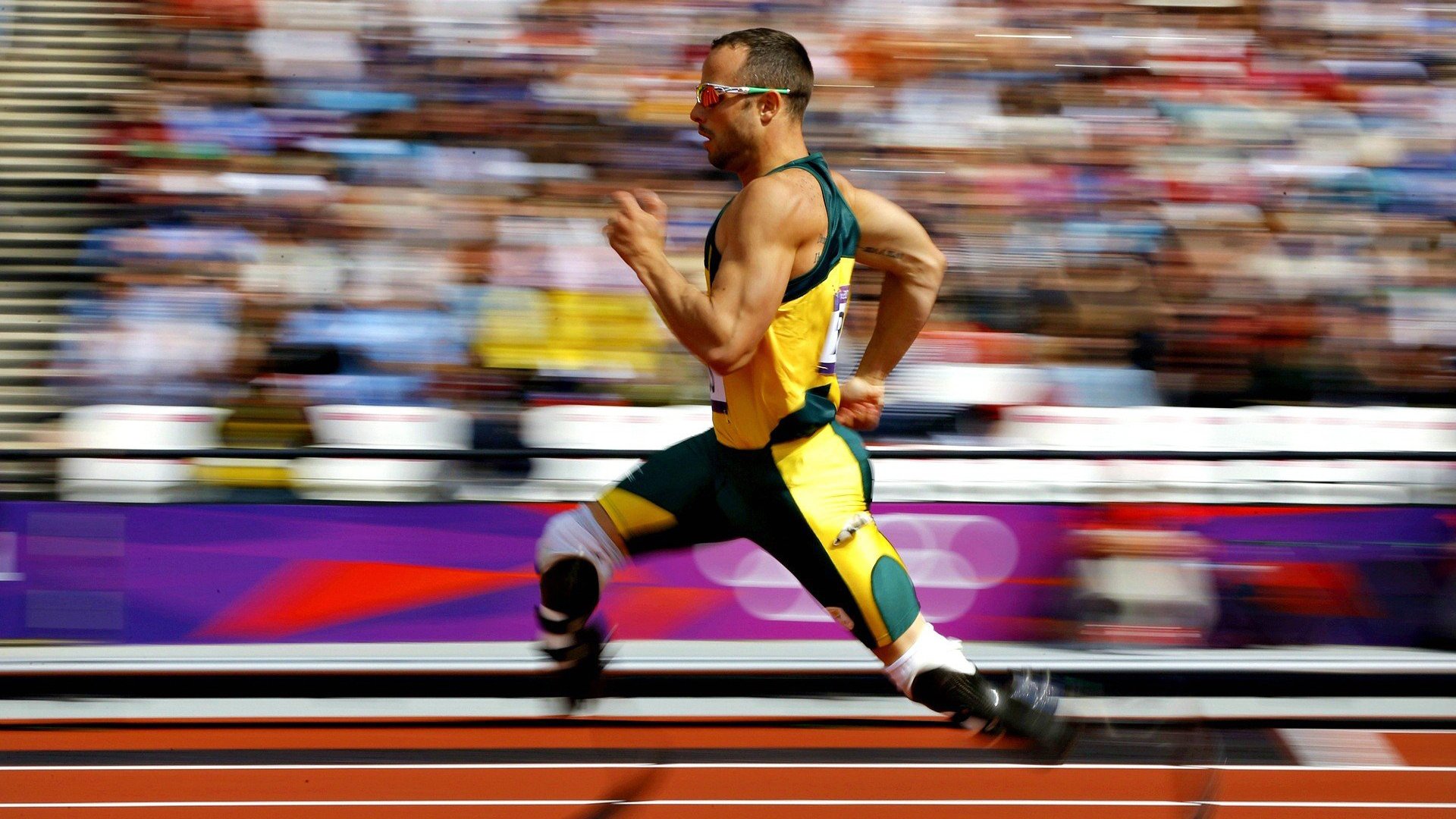 从东决焦点到南半球奇迹，篮球与足球的争冠密码