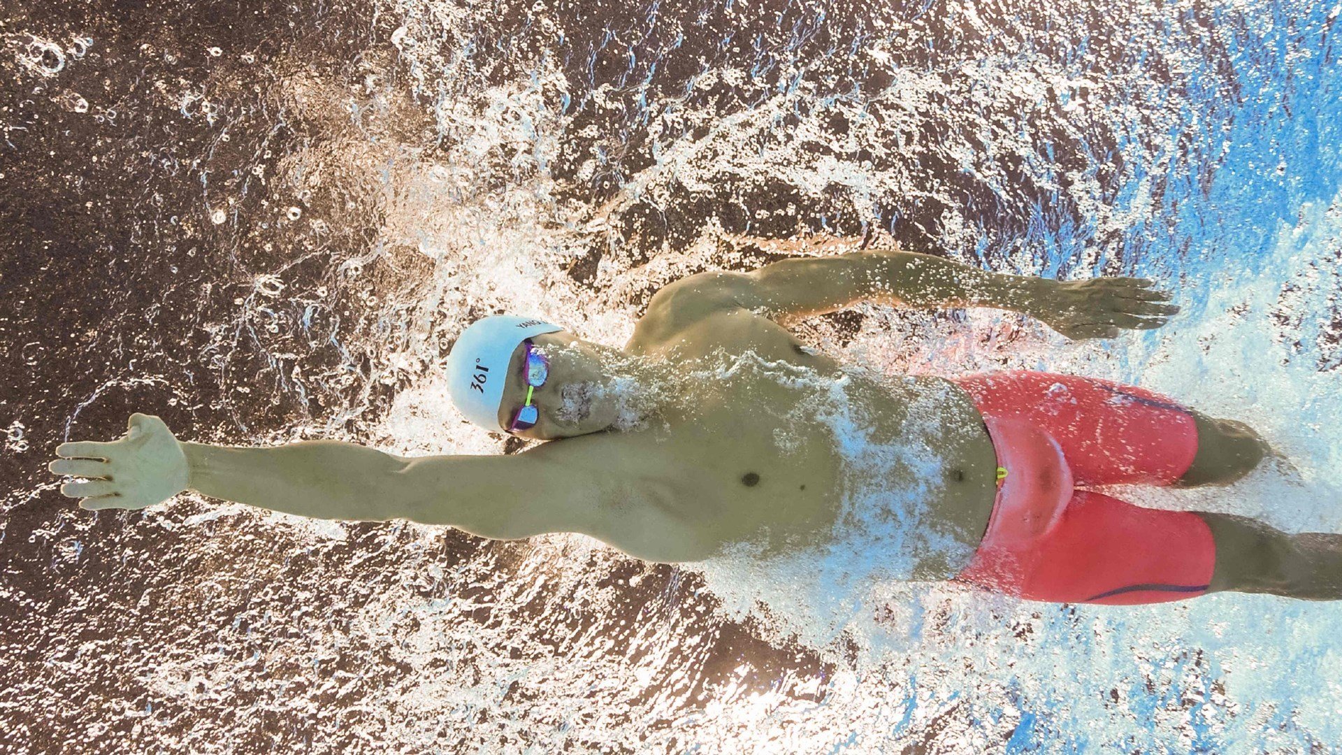 英格兰队险胜德国队，梁靖崑关键制胜